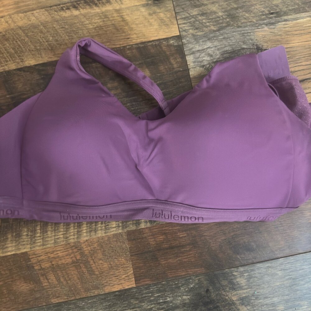 Lululemon Up for It Bra *Medium Support* 34B *Purple Blossom Light*